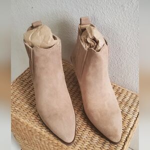 New Taupe PORTLAND LEATHER/  PATINA BOOTS 8.5